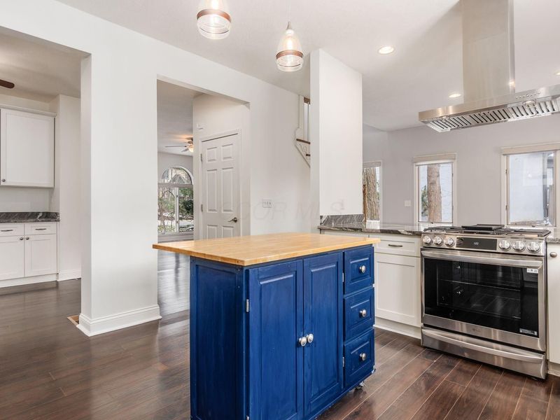 4425 Plymouth Rock Court, Columbus, OH 43230 Photo 16