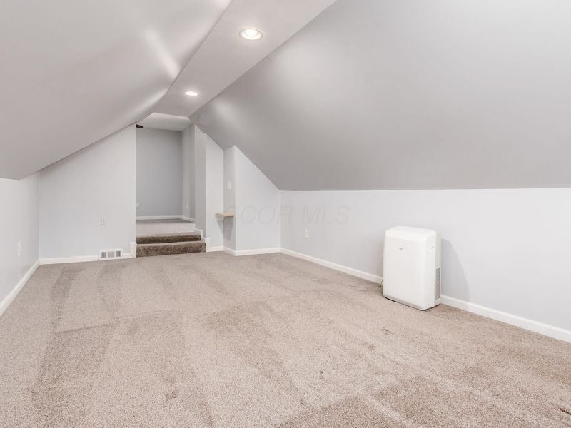 4425 Plymouth Rock Court, Columbus, OH 43230 Photo 34