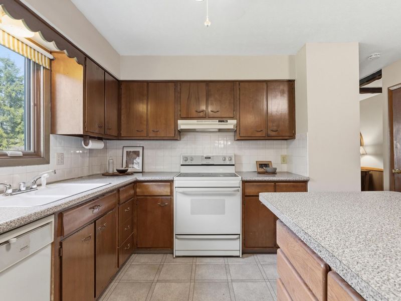 4543 Ducrest Drive, Columbus, OH 43220 Photo 19