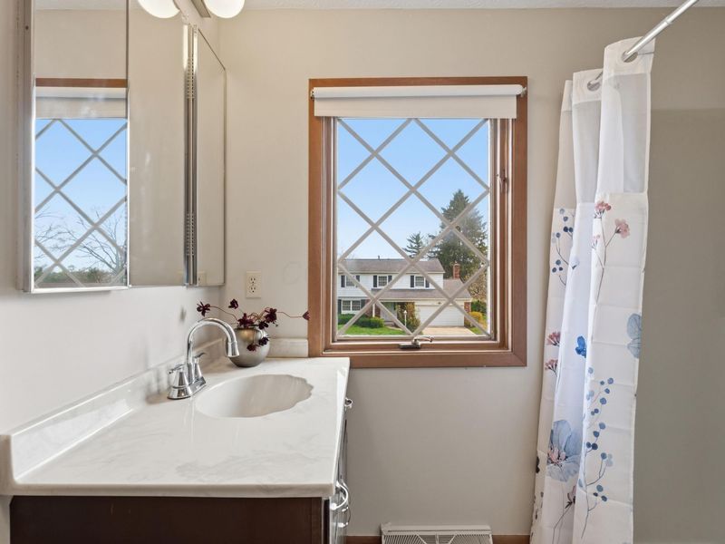 4543 Ducrest Drive, Columbus, OH 43220 Photo 47