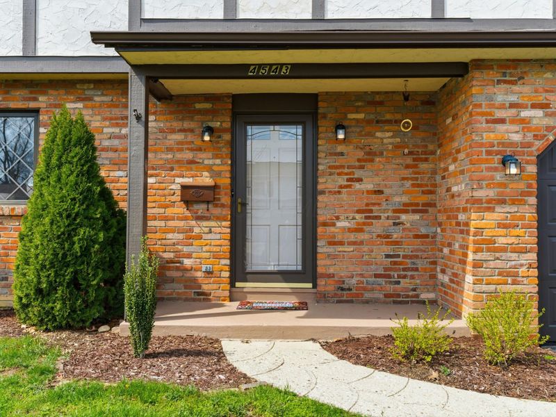 4543 Ducrest Drive, Columbus, OH 43220 Photo 5