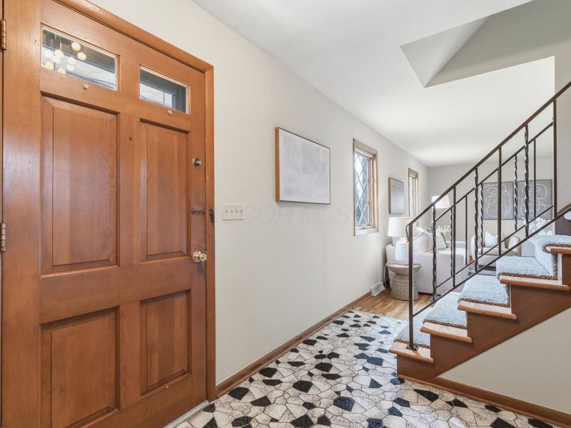 4543 Ducrest Drive, Columbus, OH 43220 Photo 6