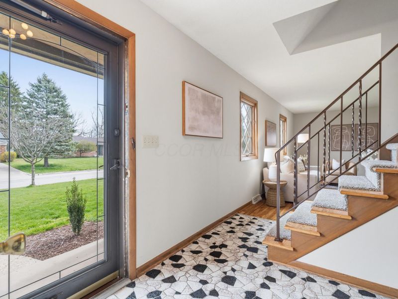 4543 Ducrest Drive, Columbus, OH 43220 Photo 7