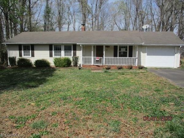 8439 Reid Farm Road , Walnut Cove, NC 27052