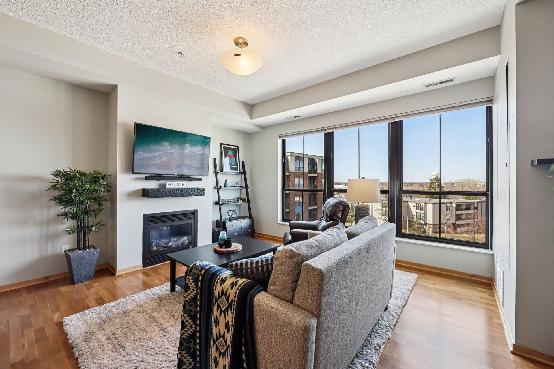 4525 Park Commons Drive, Unit 421, Saint Louis Park, MN 55416 Main Photo