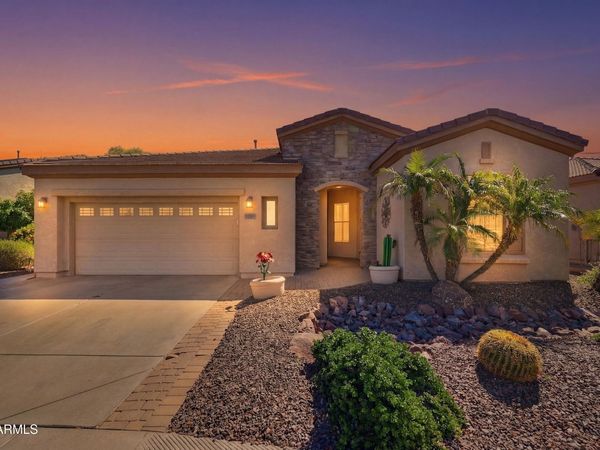 5283 S ALMOND Drive, Gilbert, AZ 85298