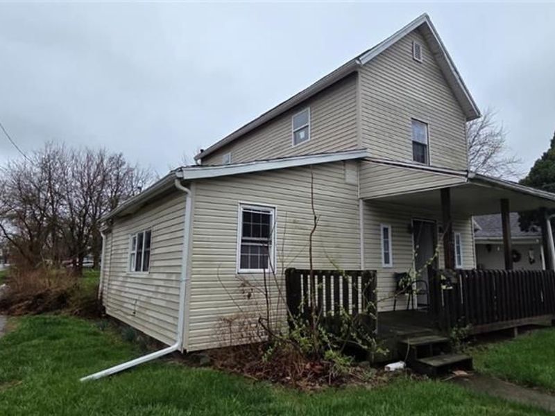 824 E 2nd Street, Lima, OH 45804 Photo 4