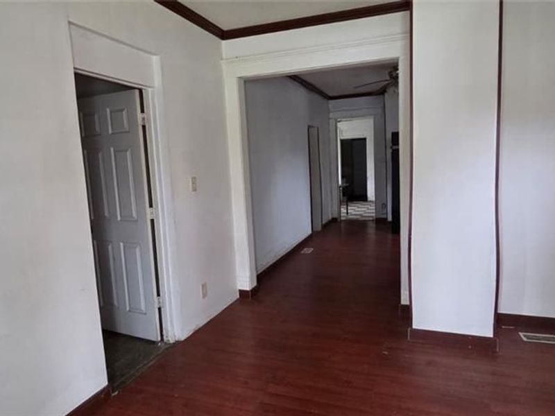 824 E 2nd Street, Lima, OH 45804 Photo 8