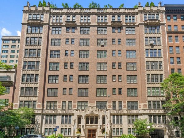 220 E WALTON Place , Unit 9W, Chicago, IL 60611