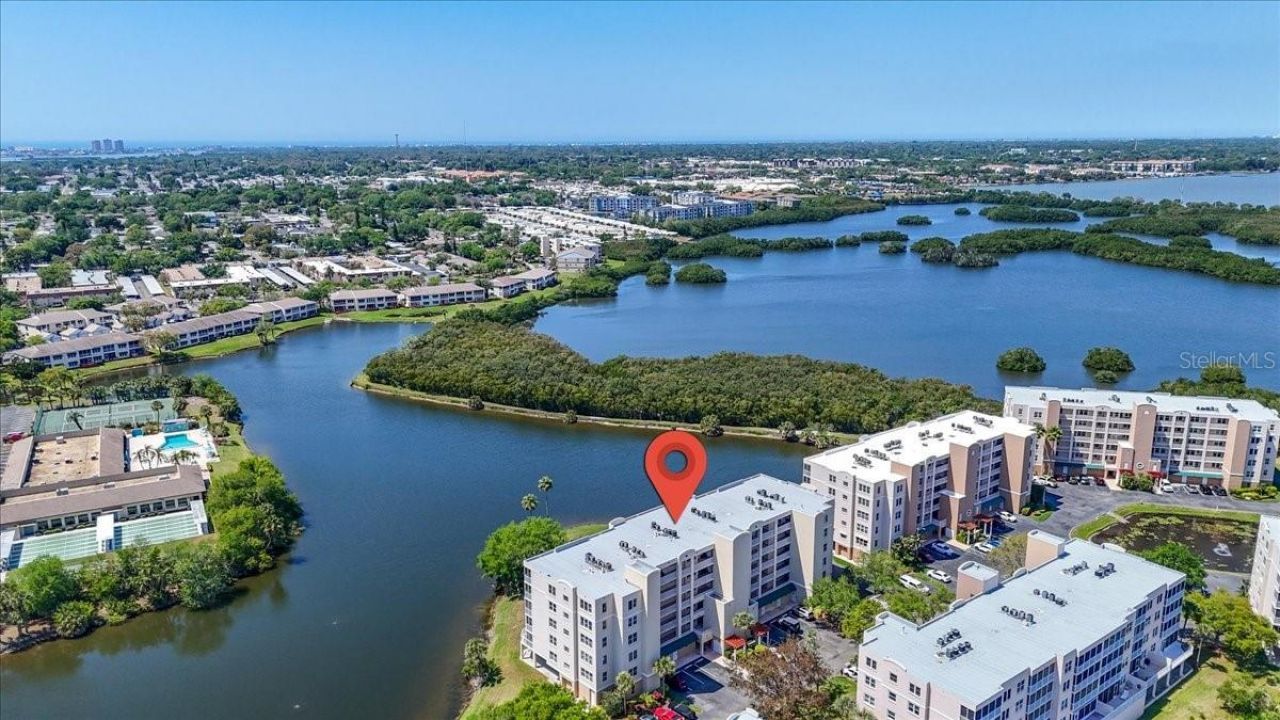 6425 Shoreline Drive, Unit 10503, Saint Petersburg, FL 33708 Main Photo