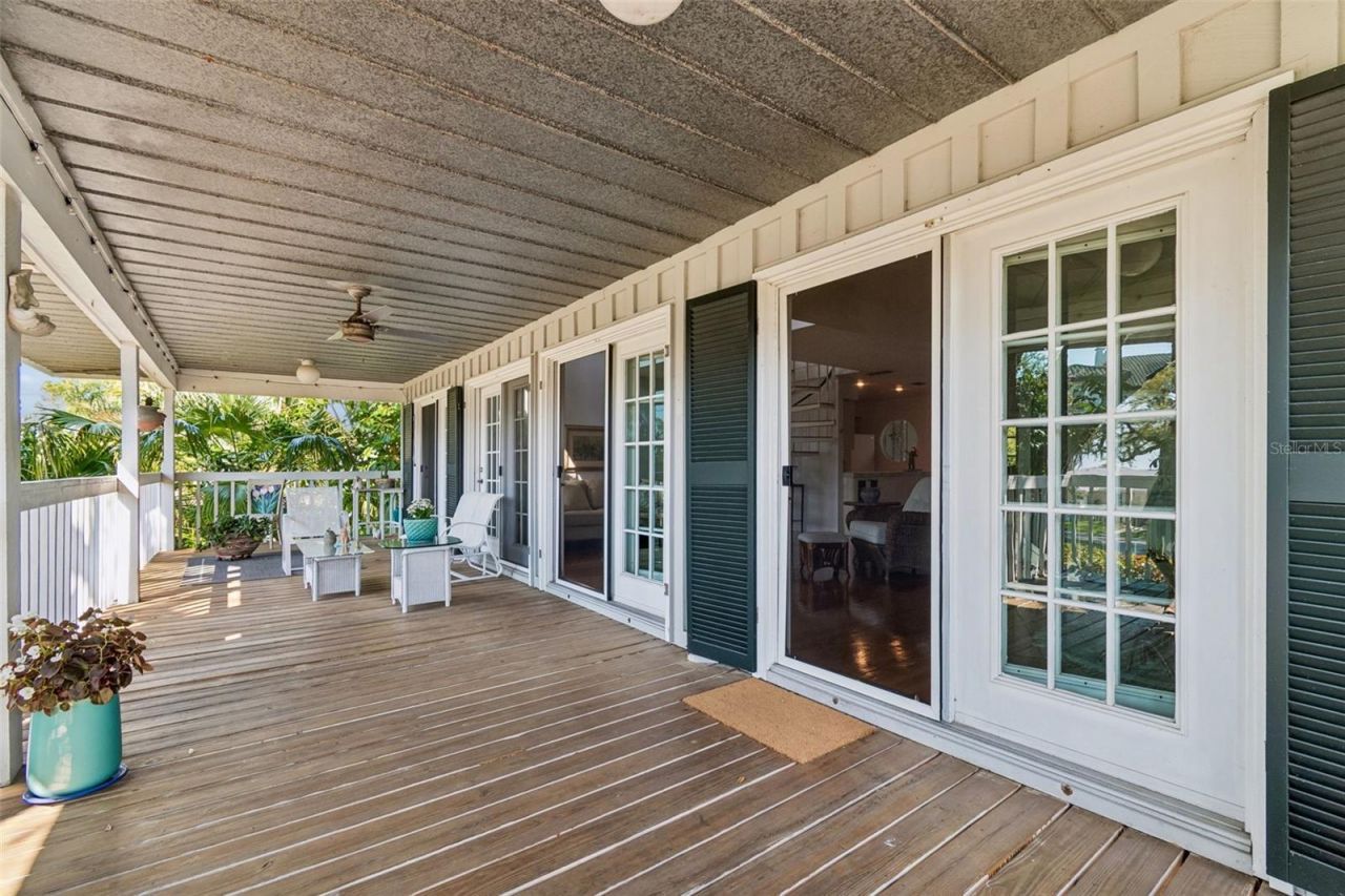 600 N Mayo Street , Crystal Beach, FL 34681 Photo