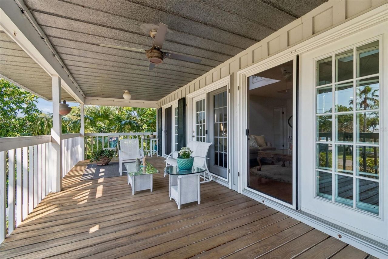 600 N Mayo Street , Crystal Beach, FL 34681 Photo