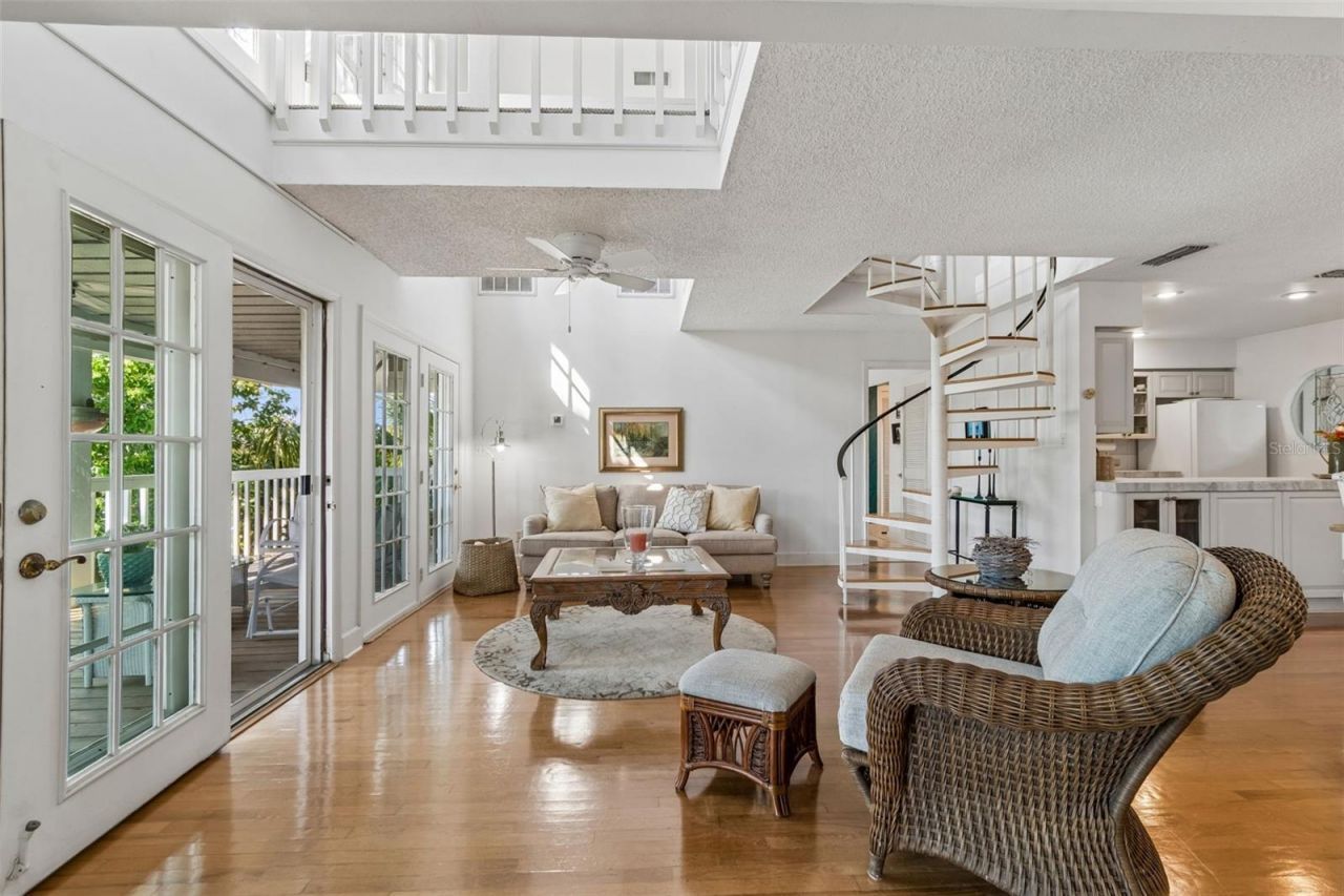 600 N Mayo Street , Crystal Beach, FL 34681 Photo