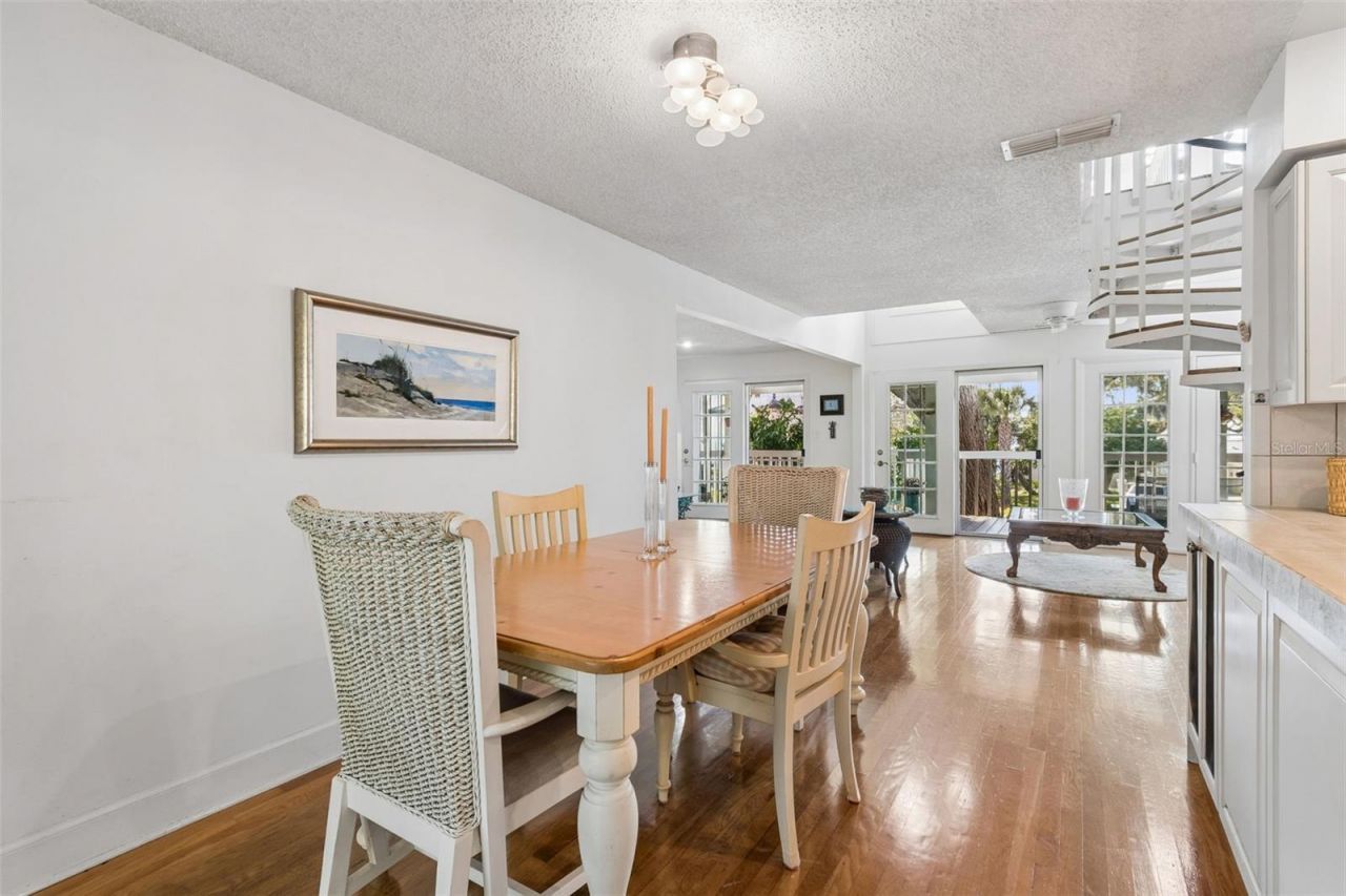 600 N Mayo Street , Crystal Beach, FL 34681 Photo