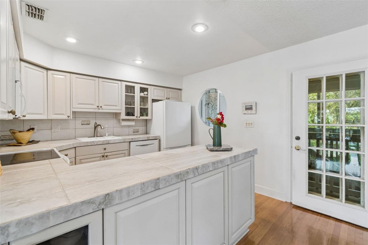 600 N Mayo Street , Crystal Beach, FL 34681 Photo