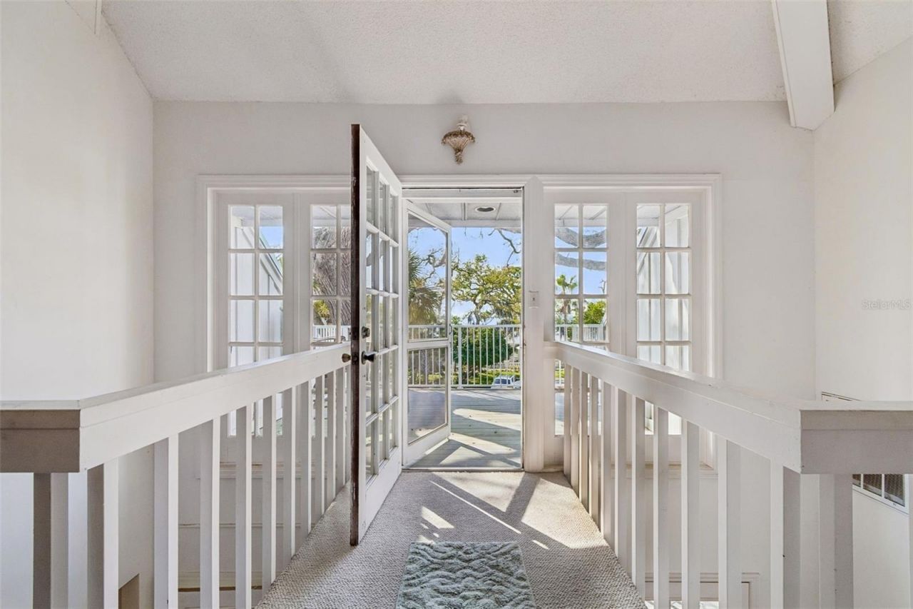 600 N Mayo Street , Crystal Beach, FL 34681 Photo