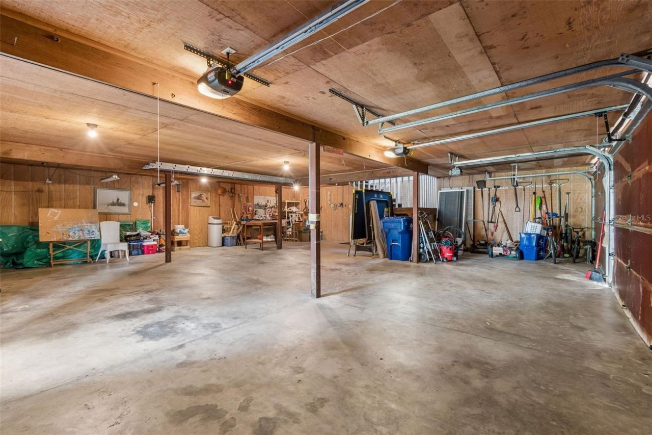 600 N Mayo Street , Crystal Beach, FL 34681 Photo