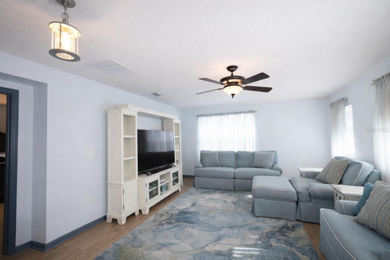 2317 Avellino Avenue, Saint Cloud, FL 34771 Photo