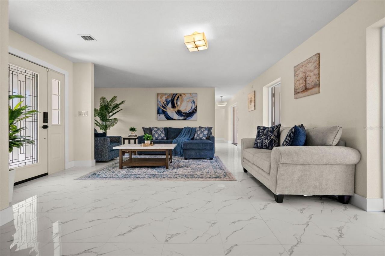 625 W Olympia Avenue, Punta Gorda, FL 33950 Photo