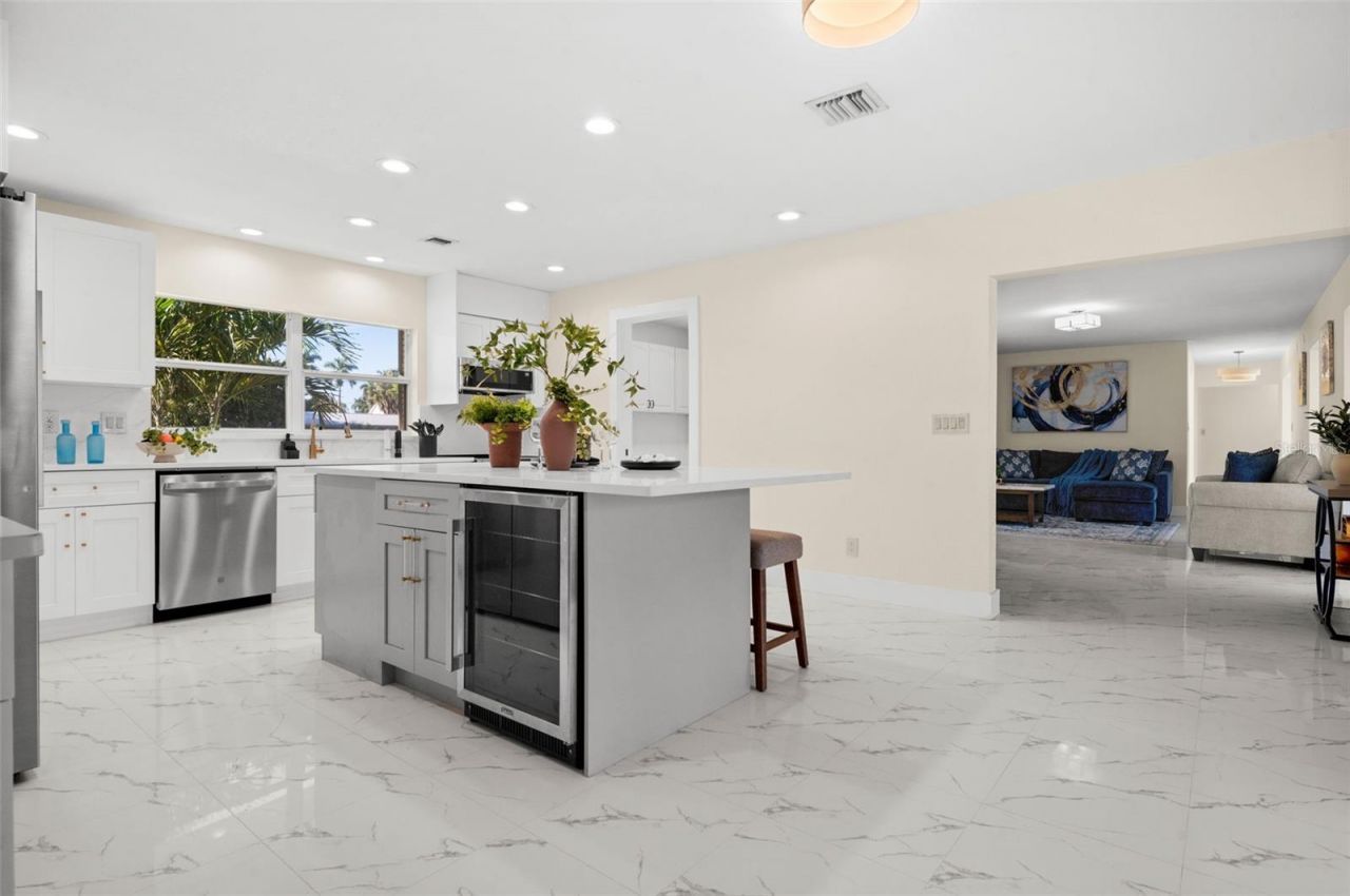 625 W Olympia Avenue, Punta Gorda, FL 33950 Photo