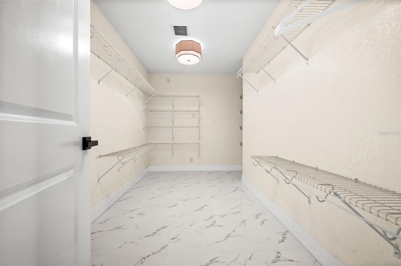 625 W Olympia Avenue, Punta Gorda, FL 33950 Photo