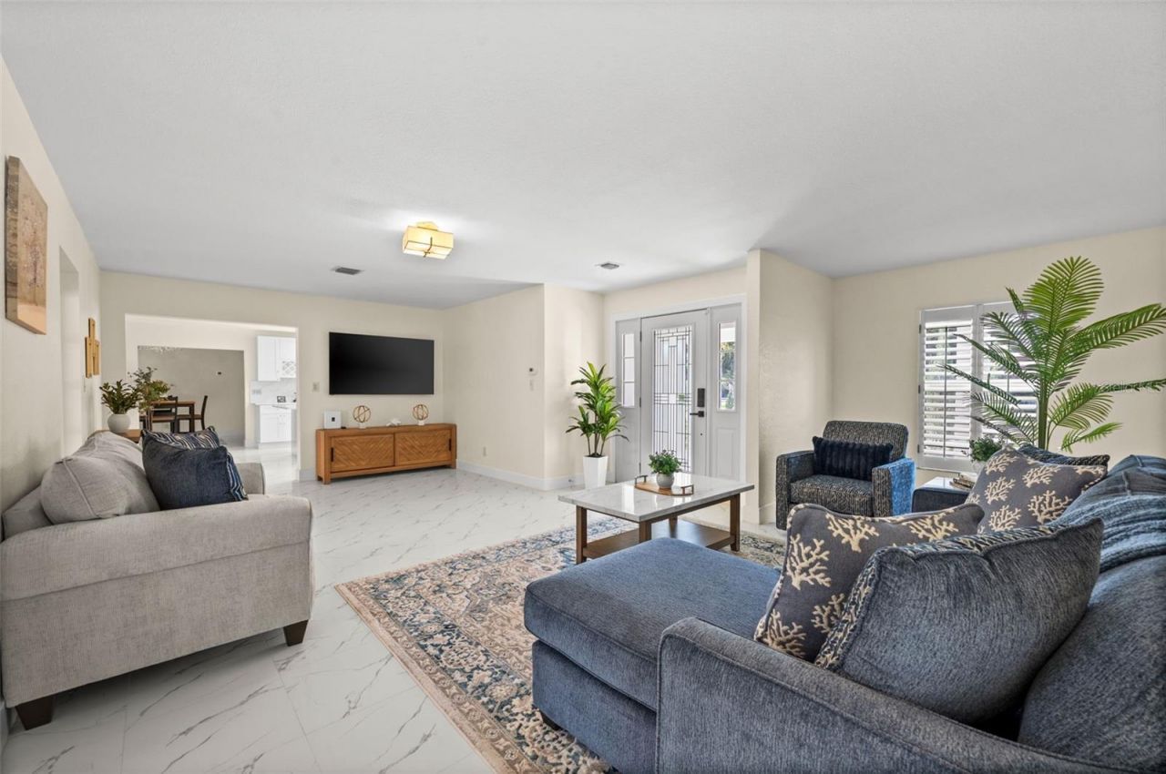 625 W Olympia Avenue, Punta Gorda, FL 33950 Photo