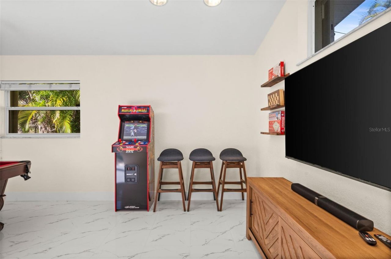 625 W Olympia Avenue, Punta Gorda, FL 33950 Photo