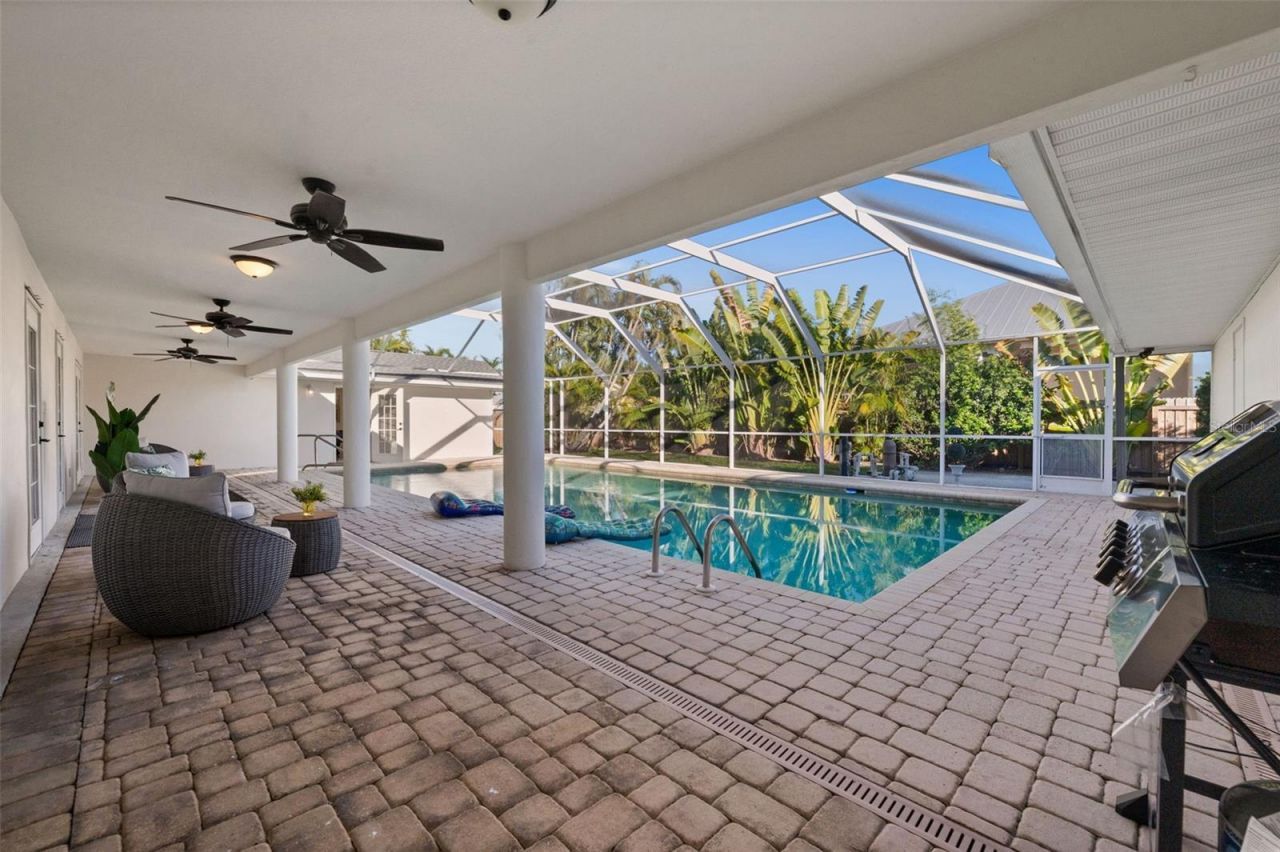 625 W Olympia Avenue, Punta Gorda, FL 33950 Photo