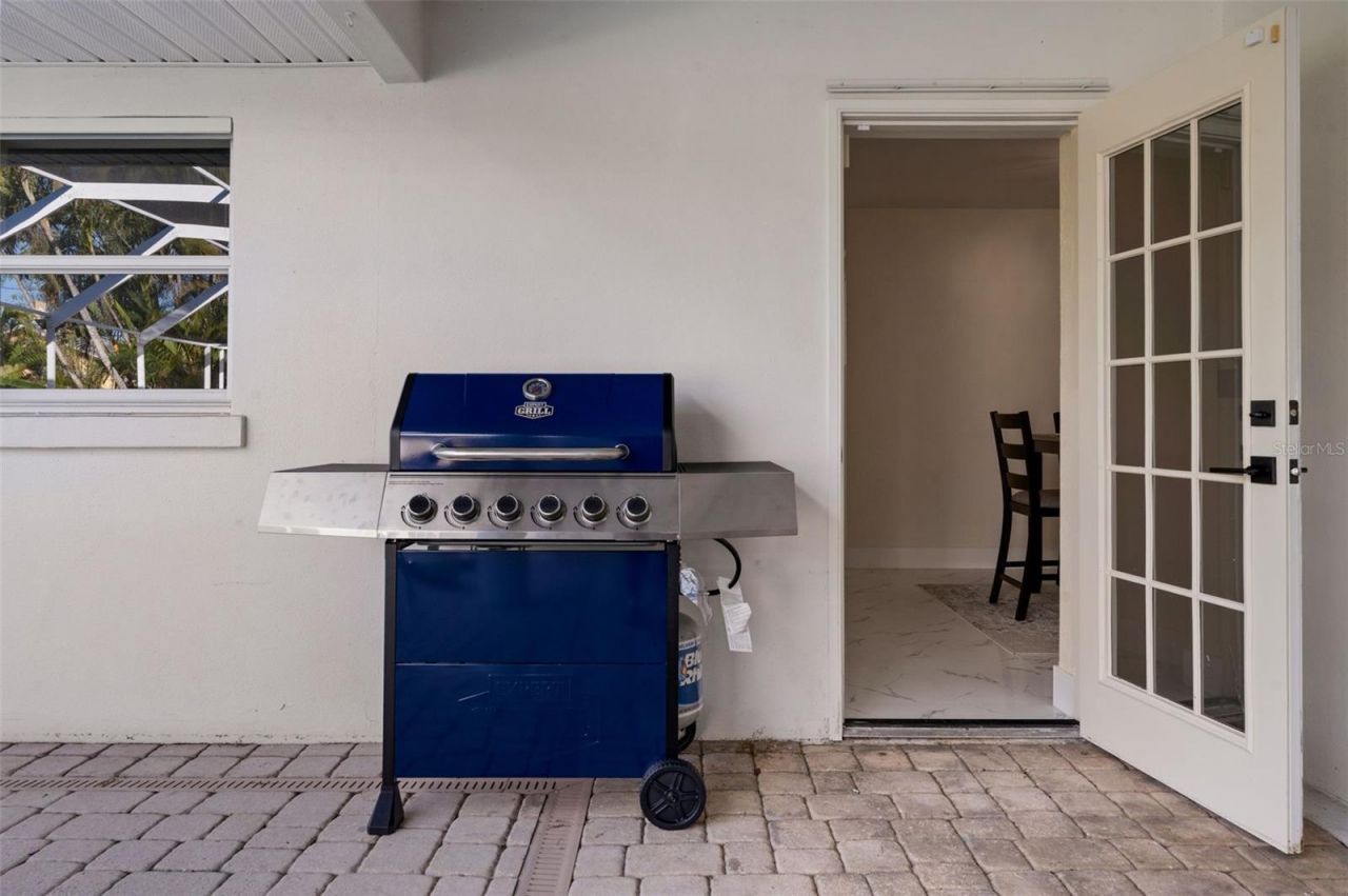 625 W Olympia Avenue, Punta Gorda, FL 33950 Photo