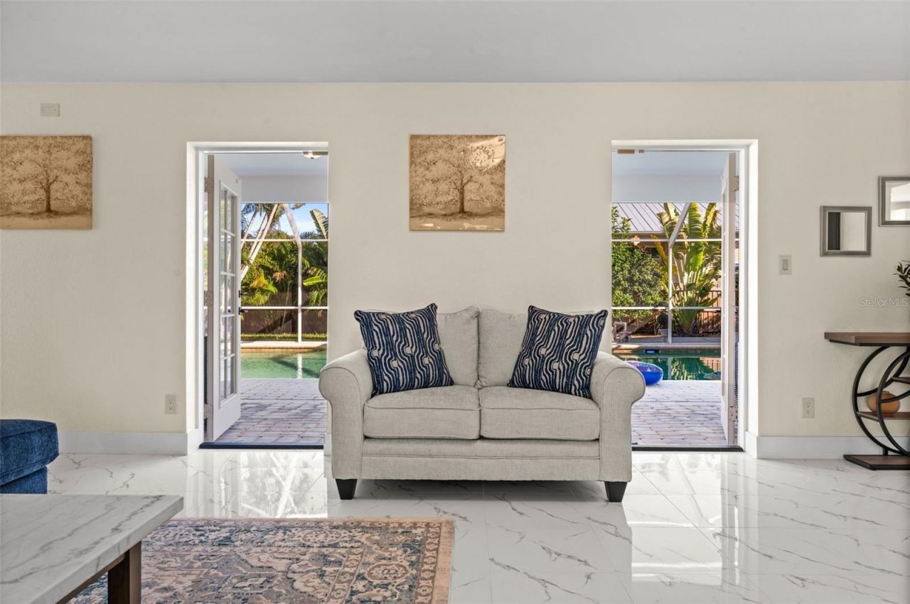 625 W Olympia Avenue, Punta Gorda, FL 33950 Photo