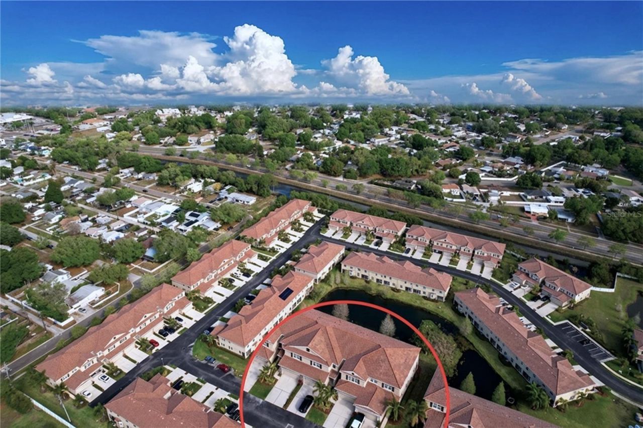 597 52nd Terrace N, Saint Petersburg, FL 33703 Photo