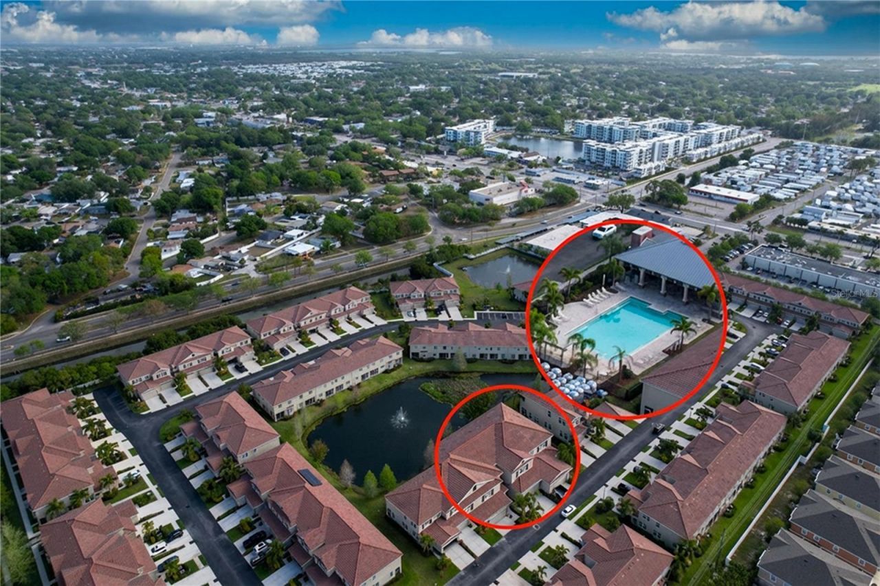 597 52nd Terrace N, Saint Petersburg, FL 33703 Photo