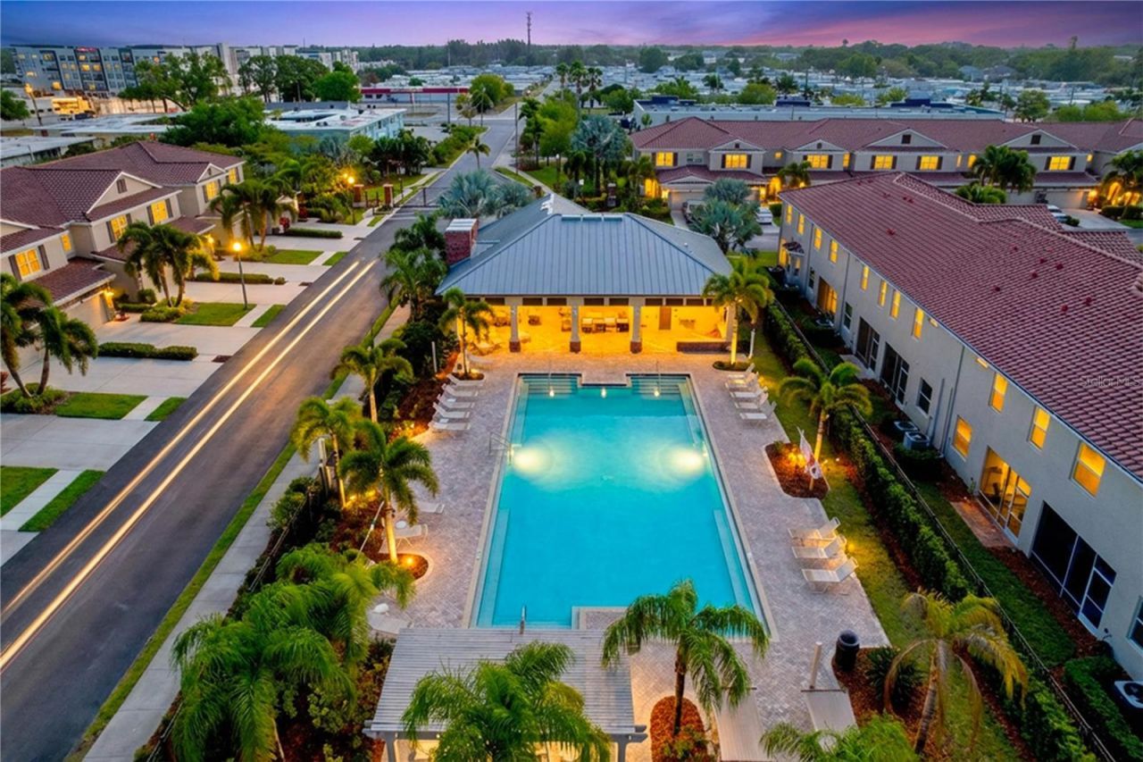 597 52nd Terrace N, Saint Petersburg, FL 33703 Photo