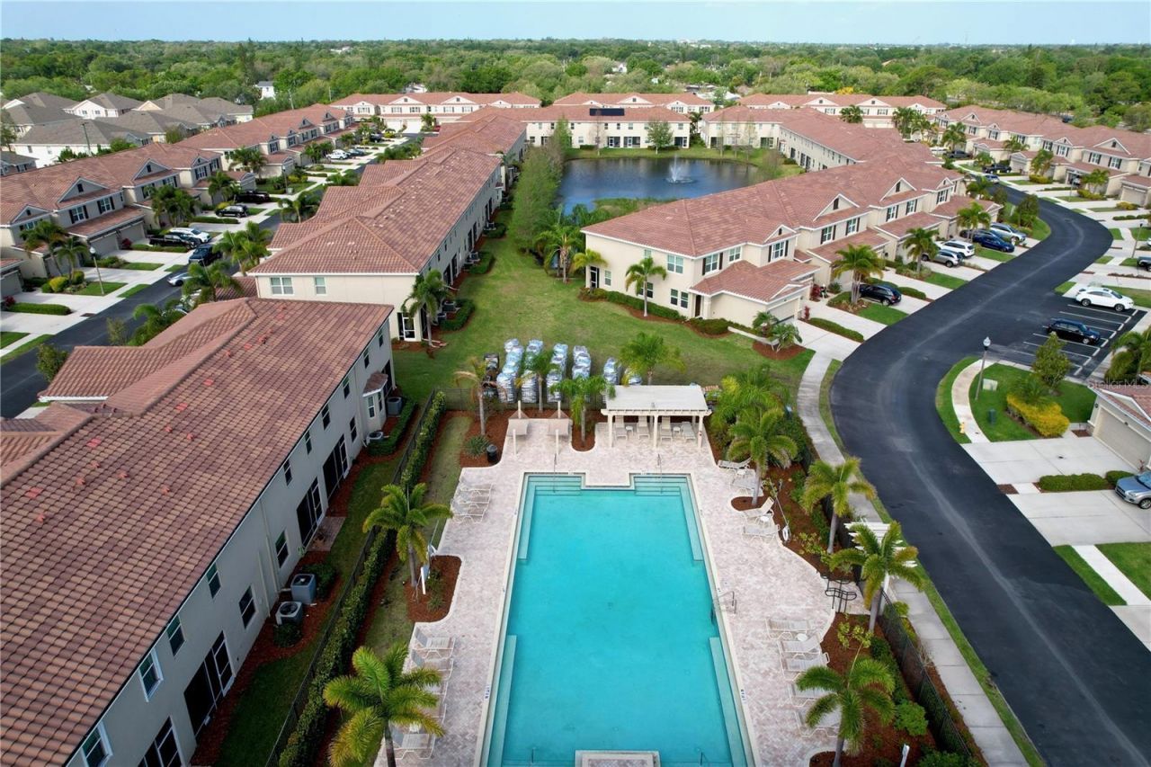 597 52nd Terrace N, Saint Petersburg, FL 33703 Photo