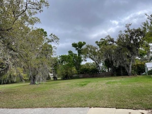 830 TAAGA PLACE , SARASOTA, FL 34232