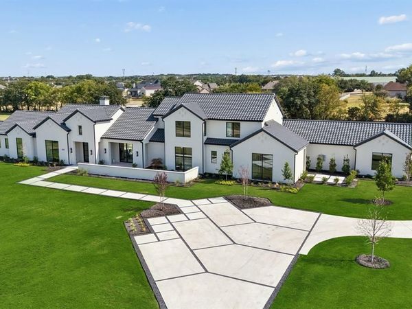 1410 Clydesdale Road, Bartonville, TX 76226