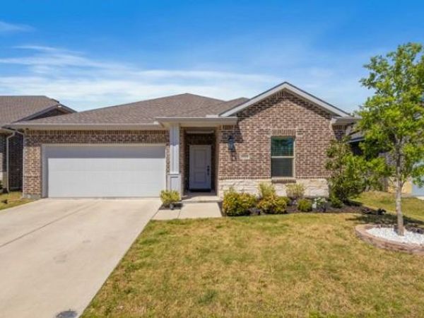 2525 Tahoe Drive , Seagoville, TX 75159