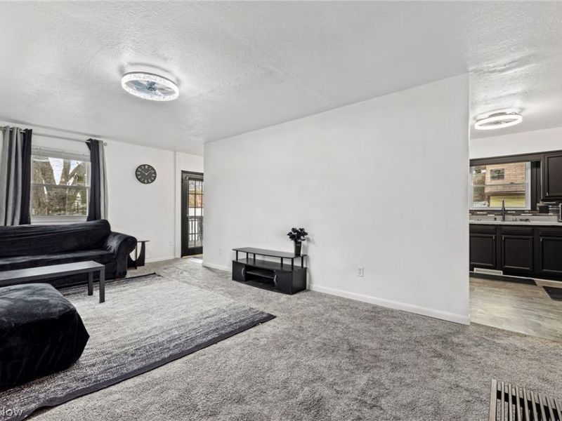 942 Winton Avenue, Akron, OH 44320 Photo 8