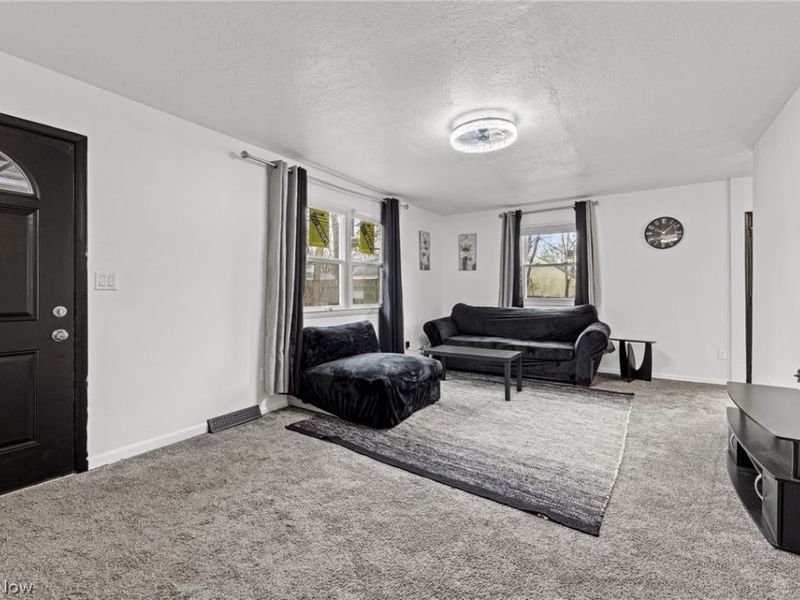 942 Winton Avenue, Akron, OH 44320 Photo 9