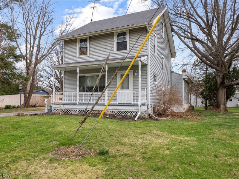 255 E 42nd Street, Lorain, OH 44052 Photo 2