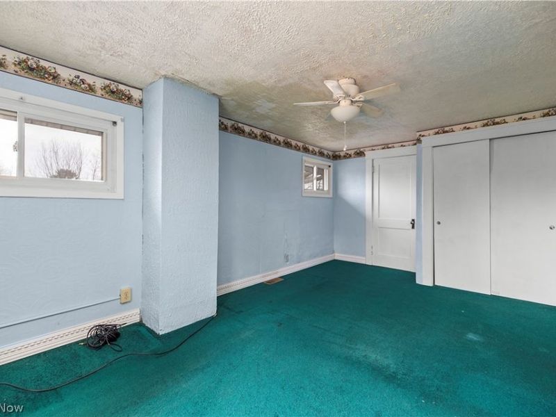 255 E 42nd Street, Lorain, OH 44052 Photo 27