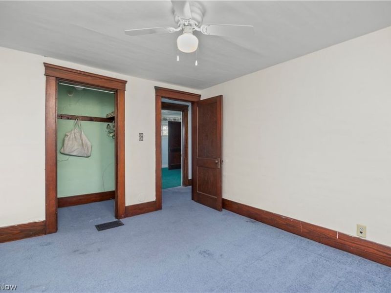 255 E 42nd Street, Lorain, OH 44052 Photo 32