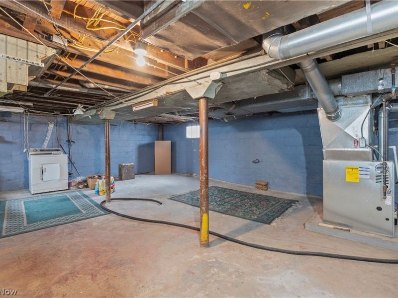 255 E 42nd Street, Lorain, OH 44052 Photo 35