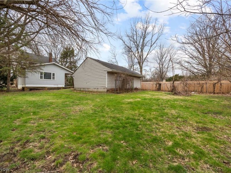 255 E 42nd Street, Lorain, OH 44052 Photo 43