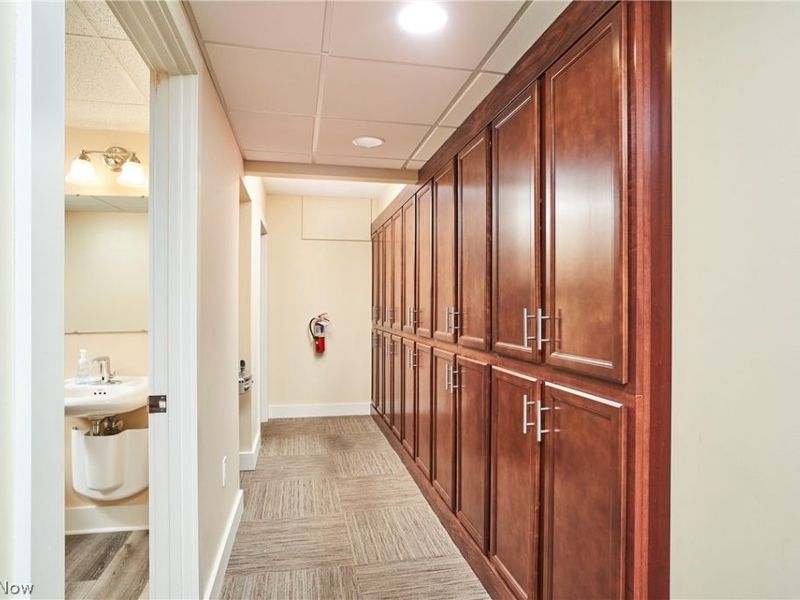 799 White Pond Drive, Unit E, Akron, OH 44320 Photo 12