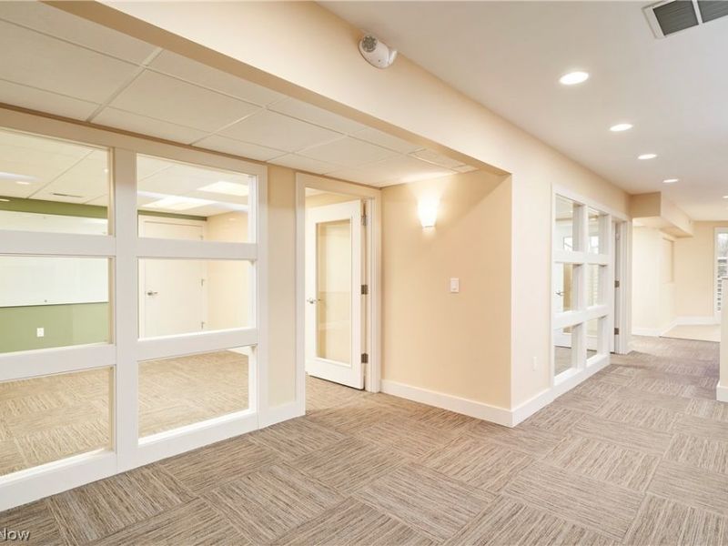 799 White Pond Drive, Unit E, Akron, OH 44320 Photo 9