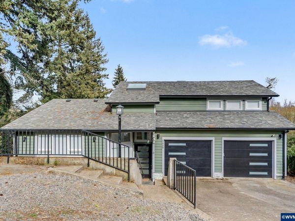 1450 Beaumont Dr NW, Salem, OR 97304