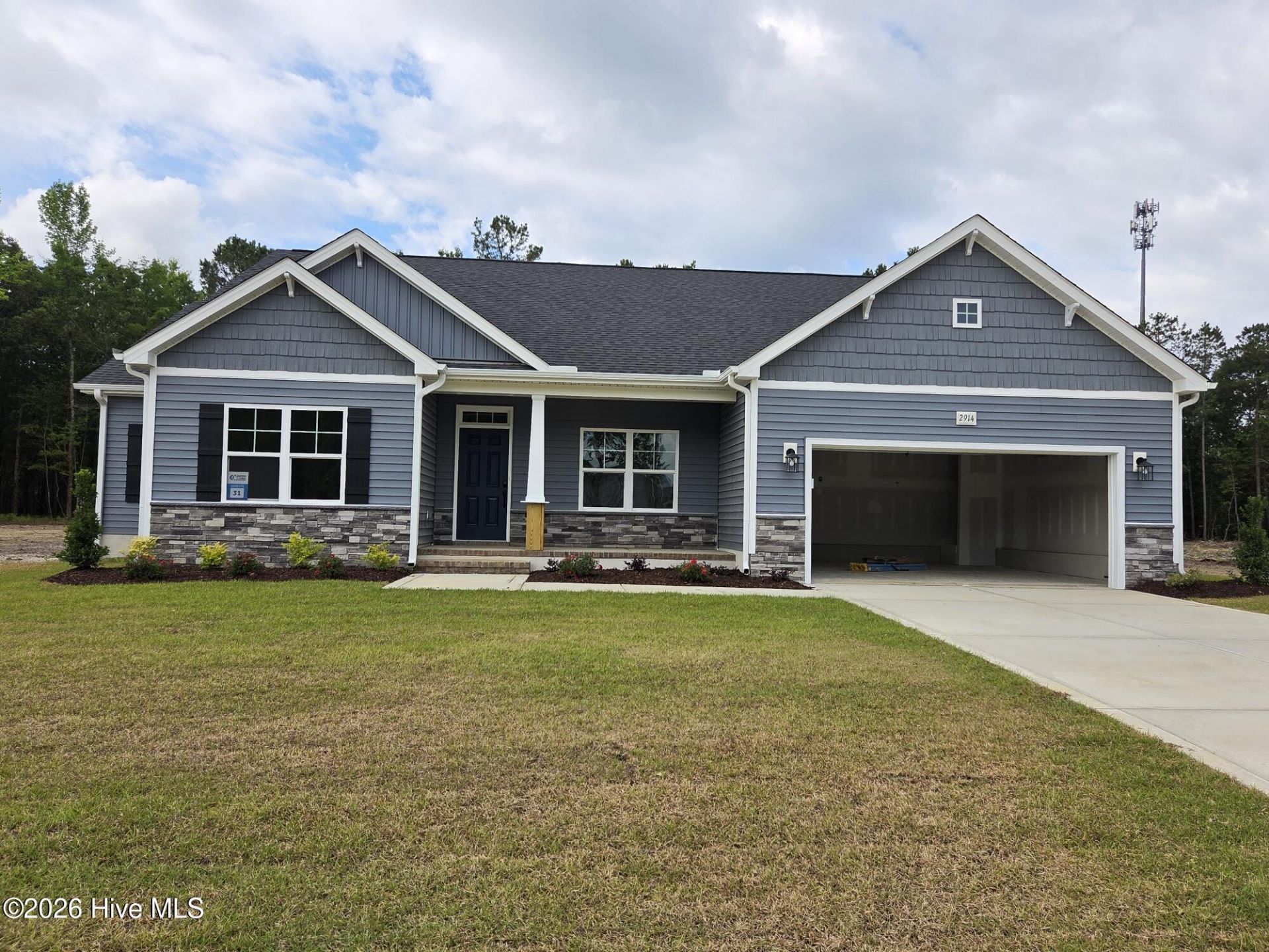 2914 Loch Court, Grimesland, NC 27837 Main Photo
