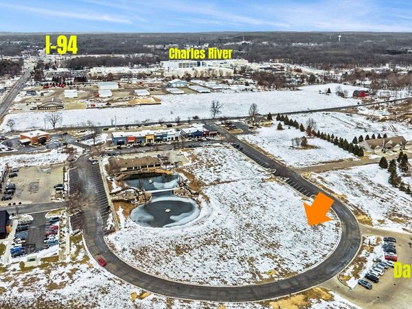 23850 Village Center Circle, Mattawan, MI 49071