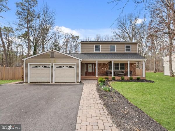 8 FOXWOOD LANE, MEDFORD, NJ 08055